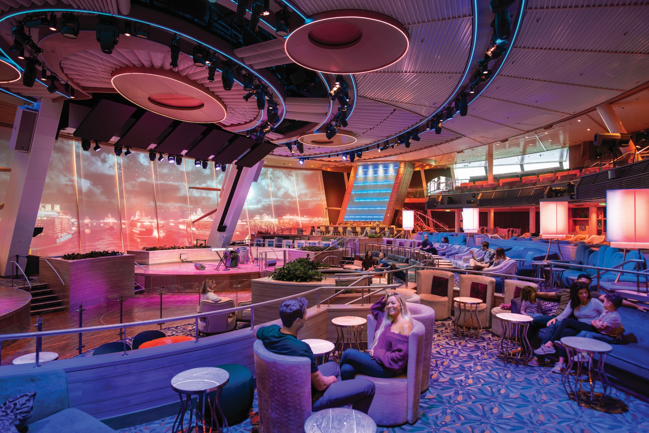 Ovation of the Seas - Two70®